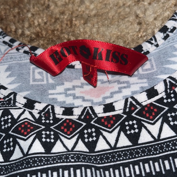 Hot Kiss Dress Medium - Picture 2 of 2